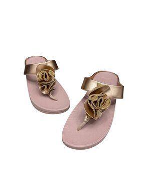 FitFlop Women's Florrie Sandals Ruffle Flower Thong, Size 7 WORN ONCE